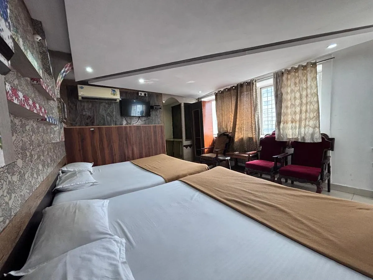 Hotel Raj Empire Mysore 3*,